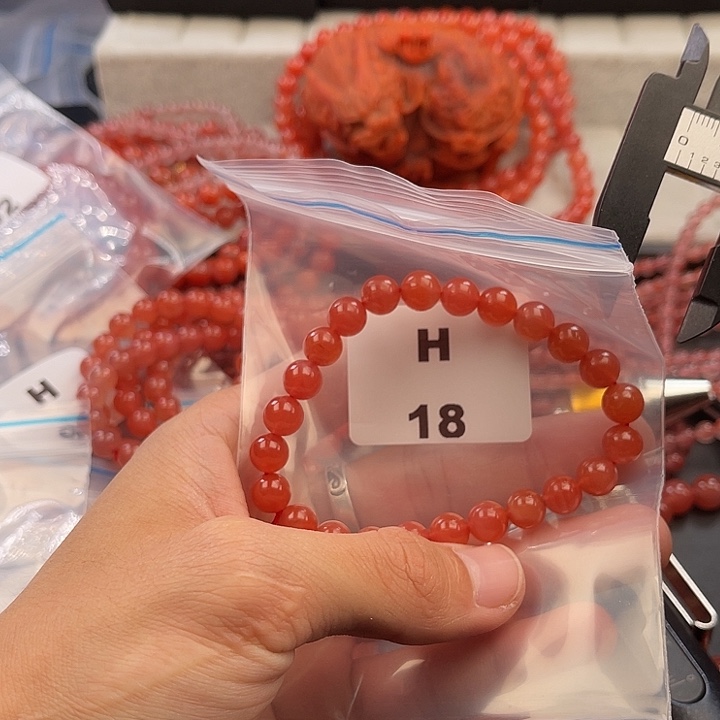 南红玛瑙未镶嵌多样性发货默认微瑕称重8mm