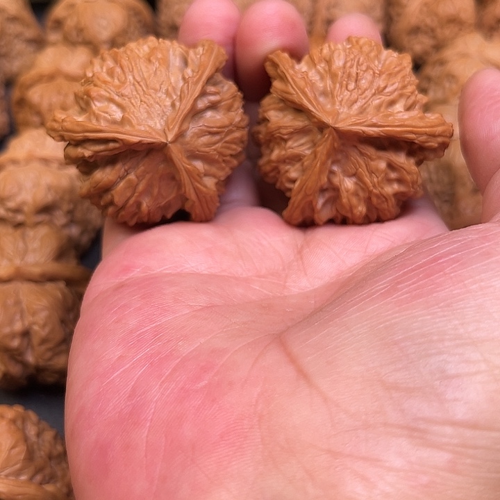 文玩核桃吊坠我想要