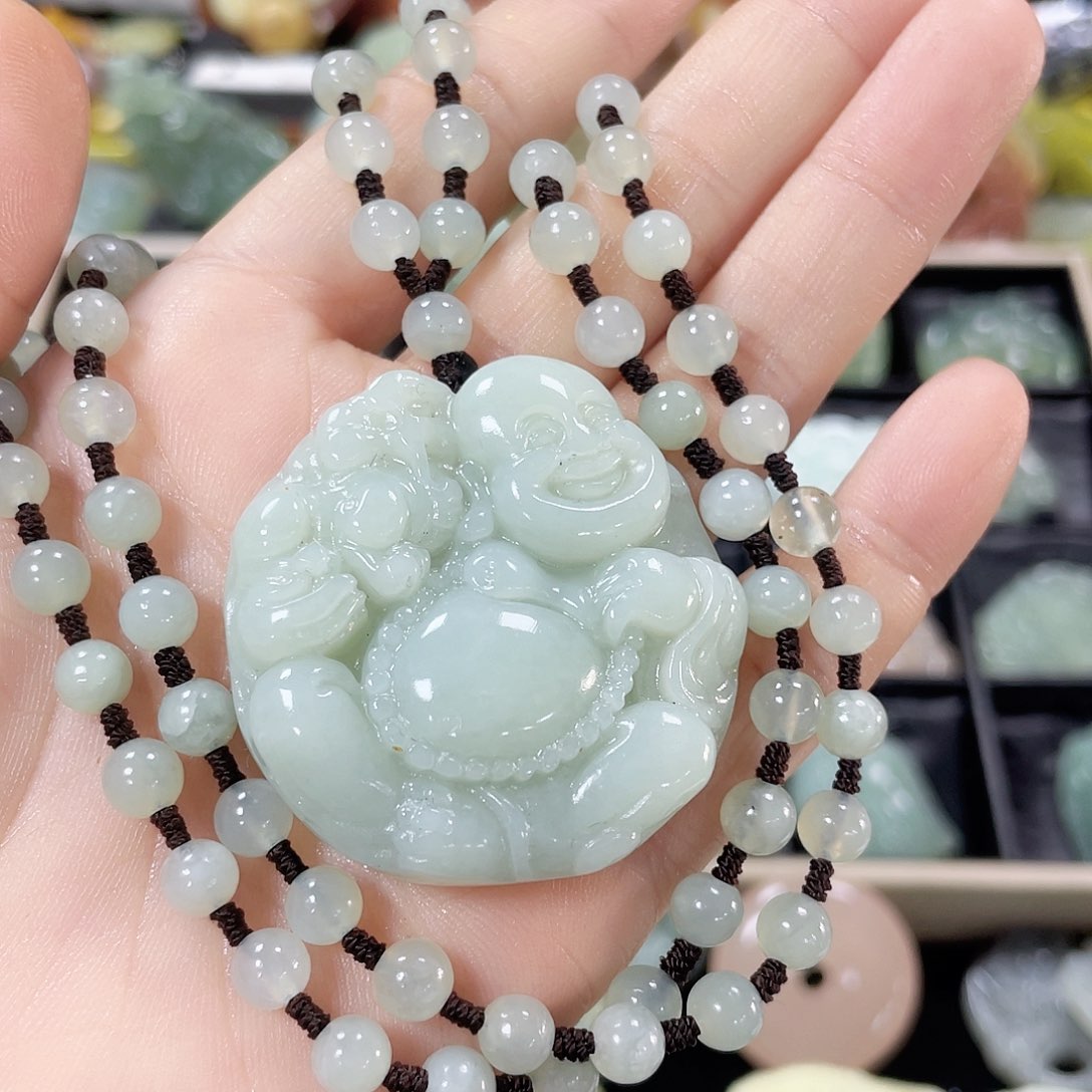 蛇纹石玉合金颈饰