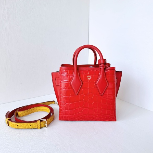 95新/MCM/市场价15000/包包/250219MM0020