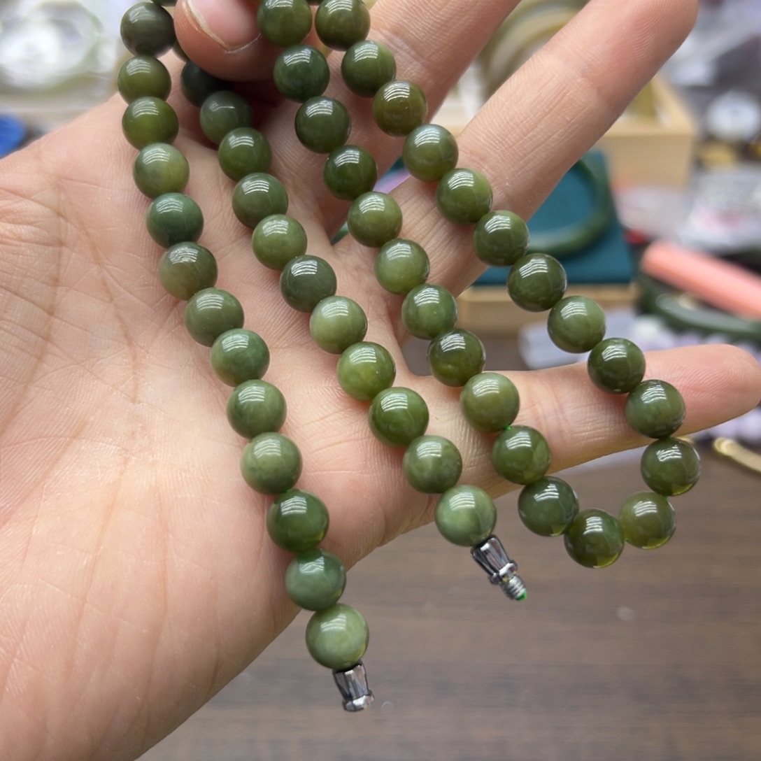 和田玉未镶嵌颈饰240