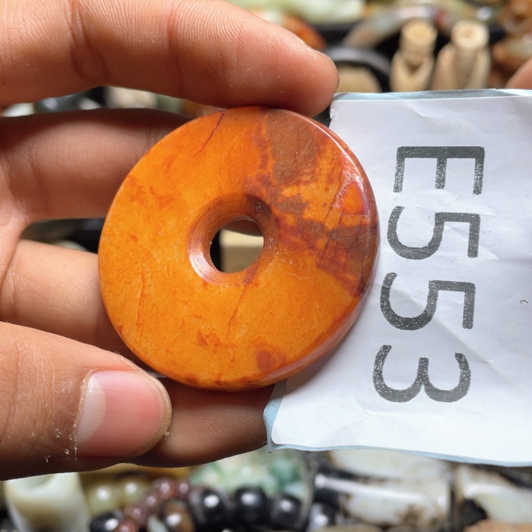 和田玉（糖玉）挂件未镶嵌