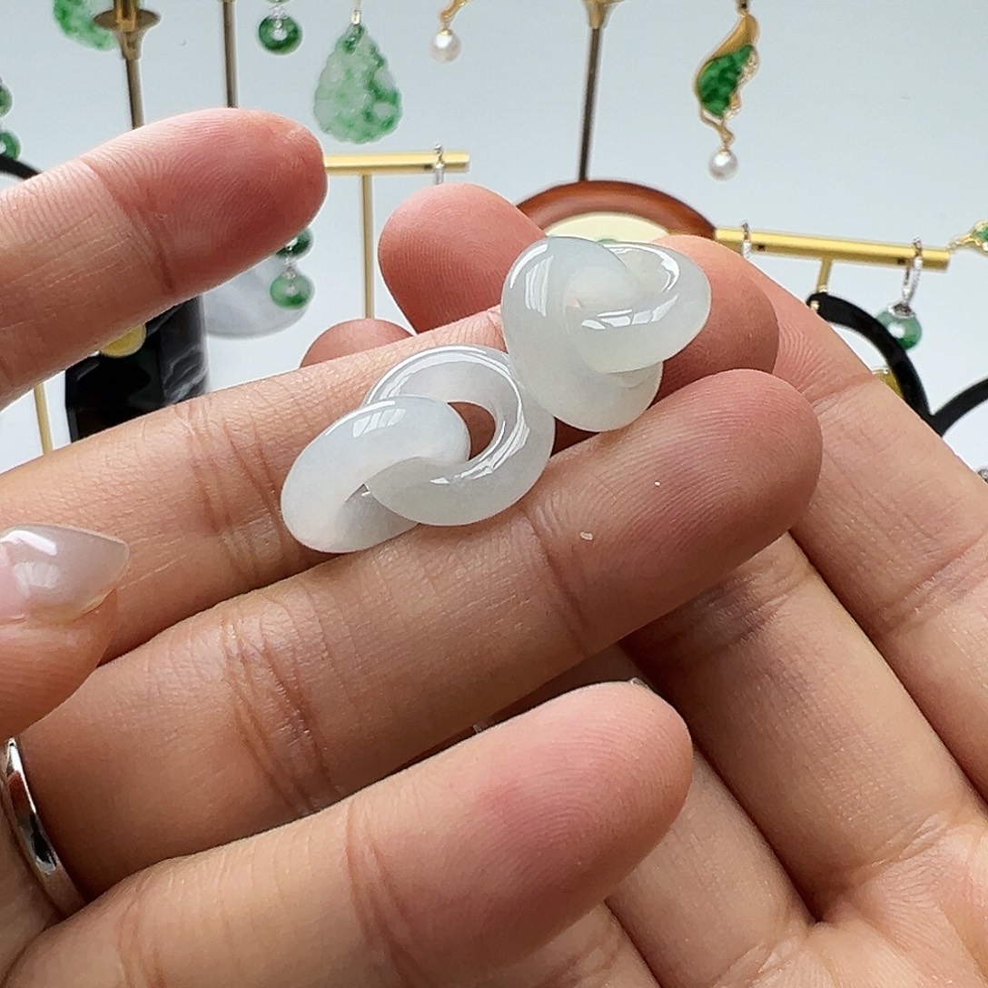 果***0翡翠未镶嵌耳饰天然缅甸A货翡翠