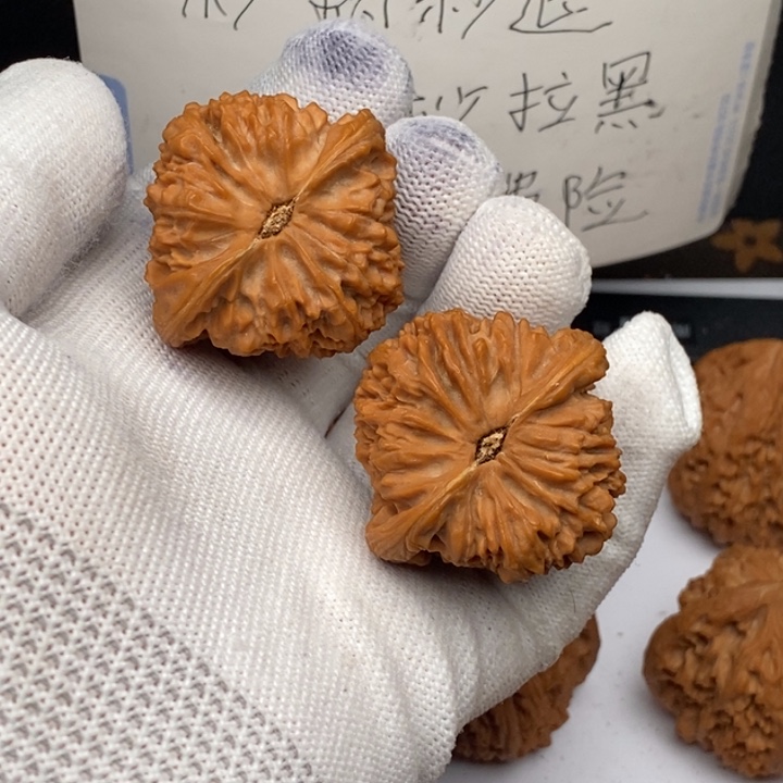 7***4文玩核桃把件南疆石42