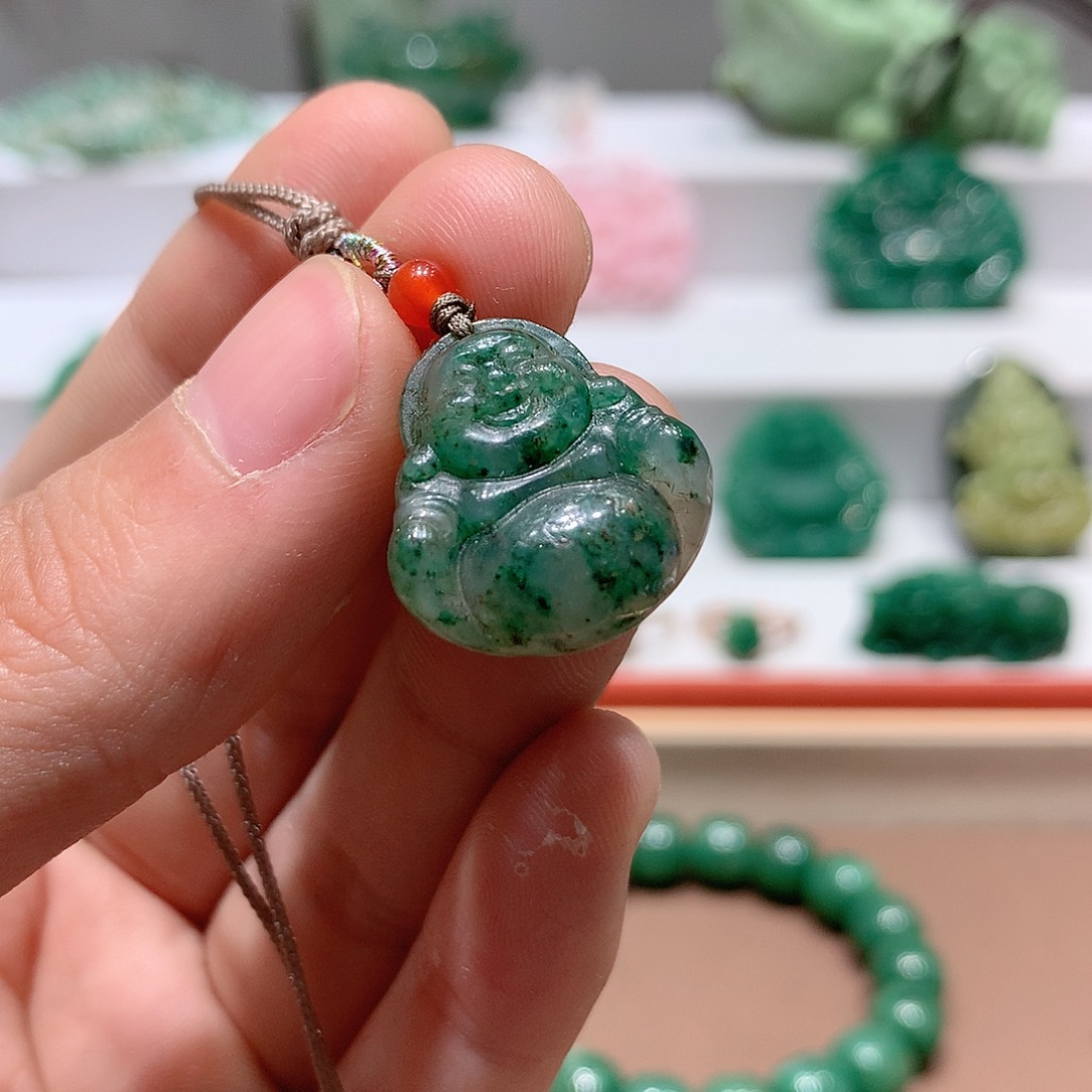 独山玉挂件未镶嵌