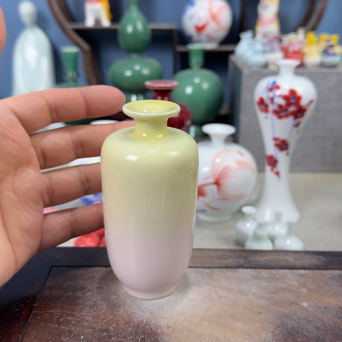 陶瓷手工小花器摆件