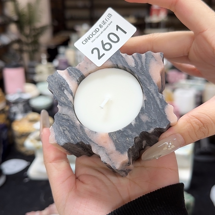 胭粉雪花烛台2601