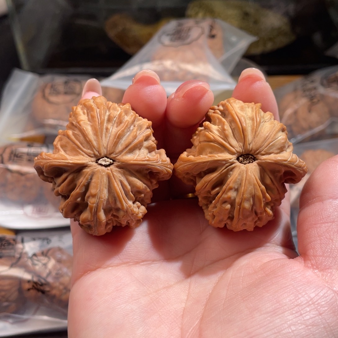 文玩核桃吊坠?*境44磨盘