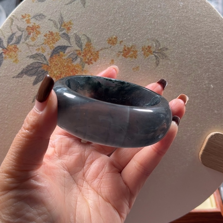 石英质玉未镶嵌手镯55-56福利不退不换