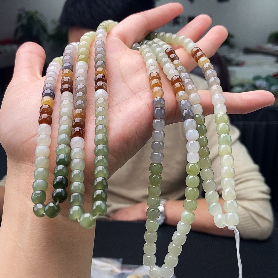 和田玉未镶嵌颈饰卡7颜色多样性发拍一发一