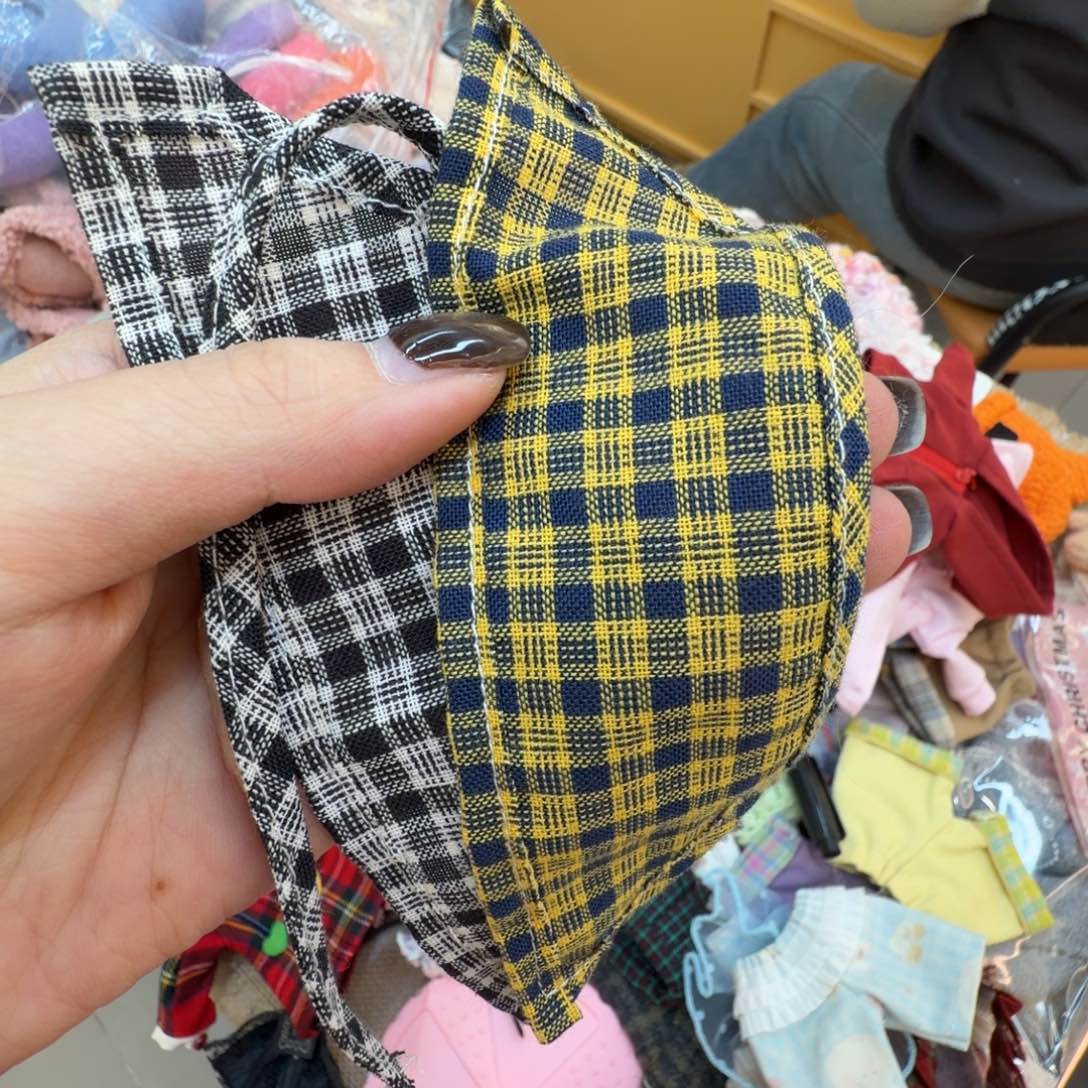 ღ***ღ两个屁帘娃衣2个好看