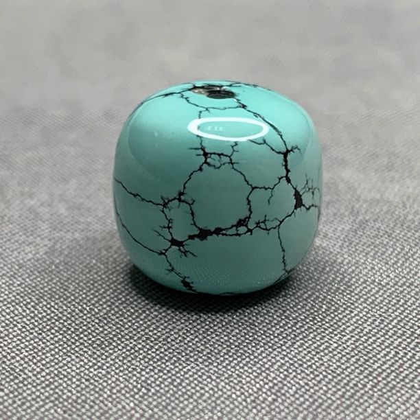 原矿绿松石水草纹老型，尺寸13x12mm重3.2克