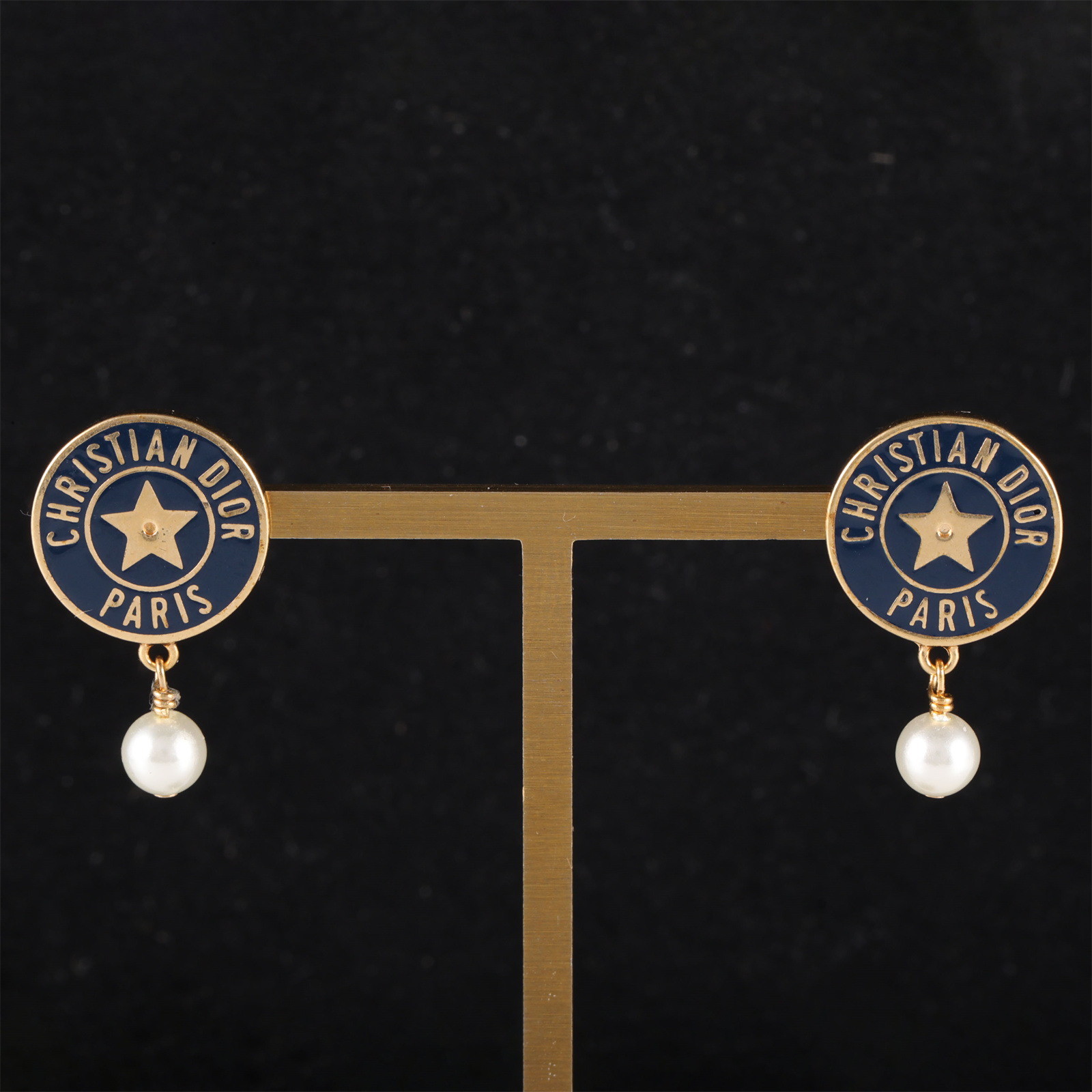 99新 DIOR/迪奥 花花活动 合金 圆形字母 珍珠吊坠 耳钉