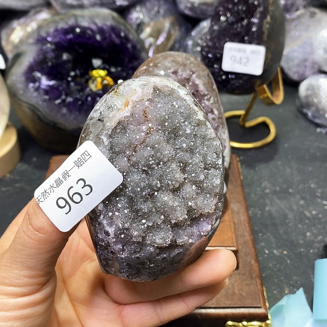 水晶大型摆件（非配饰）未镶嵌