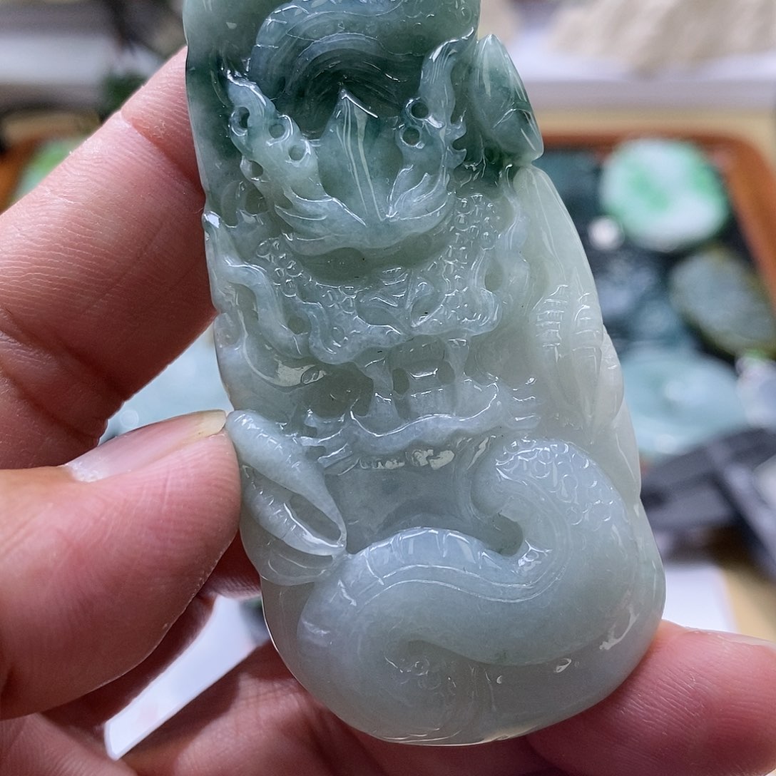 【闪购商品】翡翠颈饰未镶嵌11111111111111