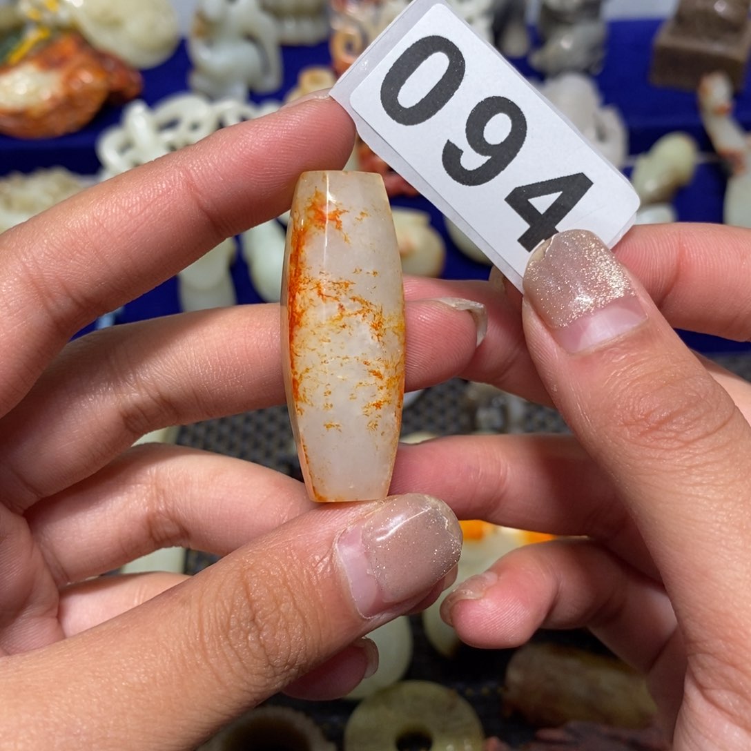 和田玉未镶嵌车挂