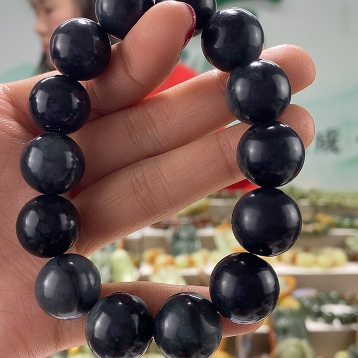 和田玉手链未镶嵌微瑕，多样性随机发一串