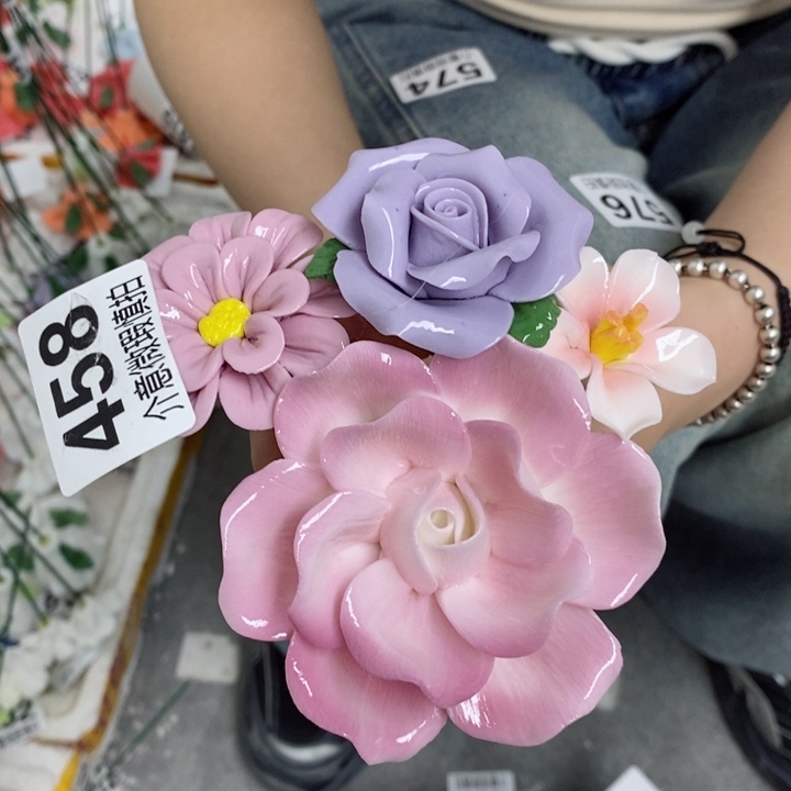 摆件陶瓷材料加工