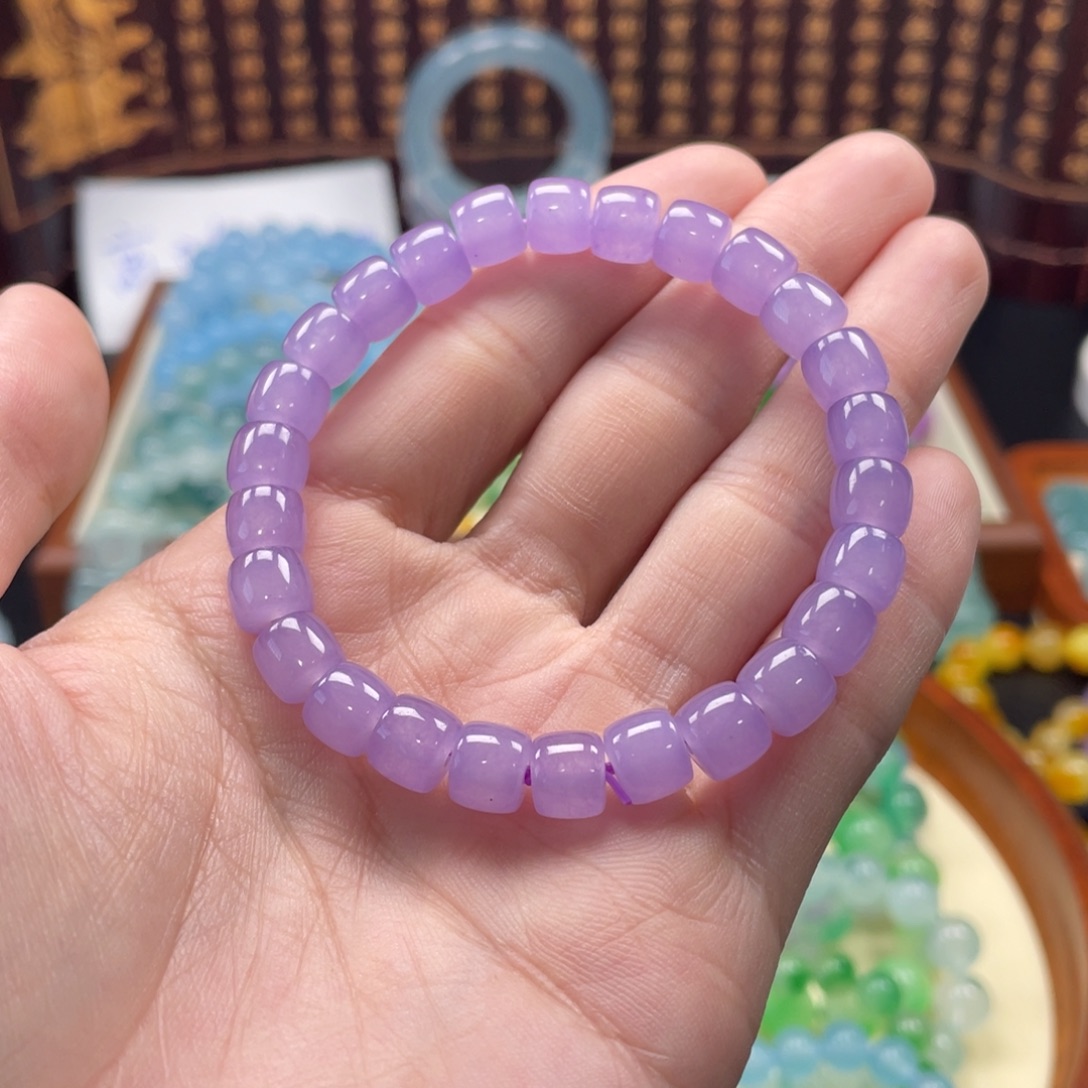 翡翠未镶嵌颈饰卡6