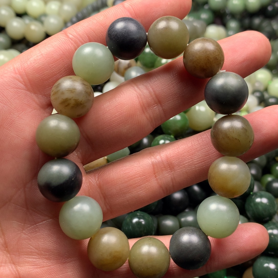 和田玉手链未镶嵌