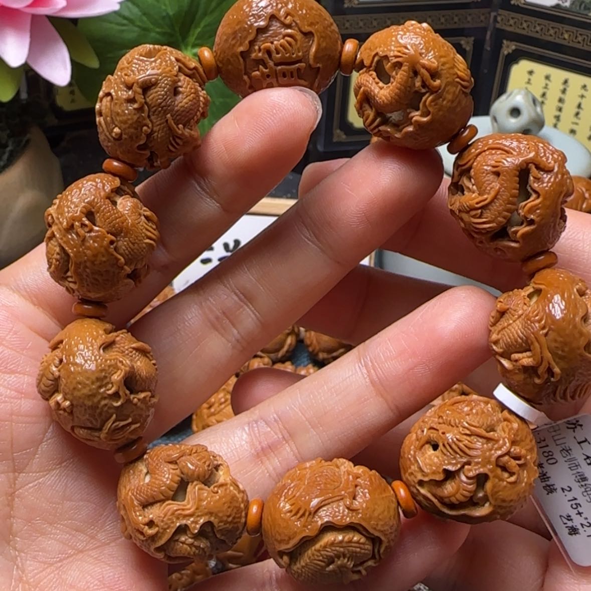 【闪购商品】橄榄核手串腾云九龙