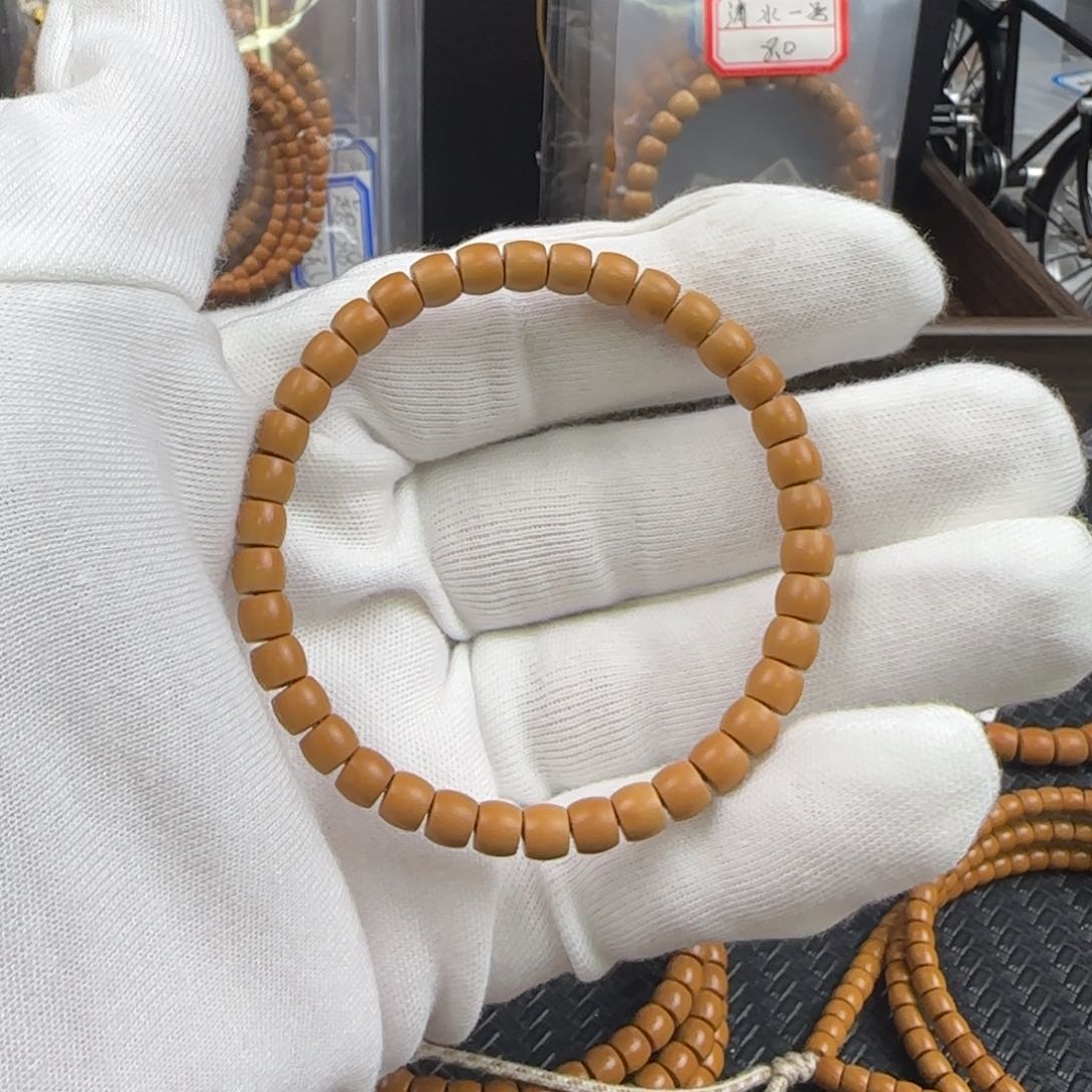 橄榄核吊坠6.1mm清水直切单圈全无白