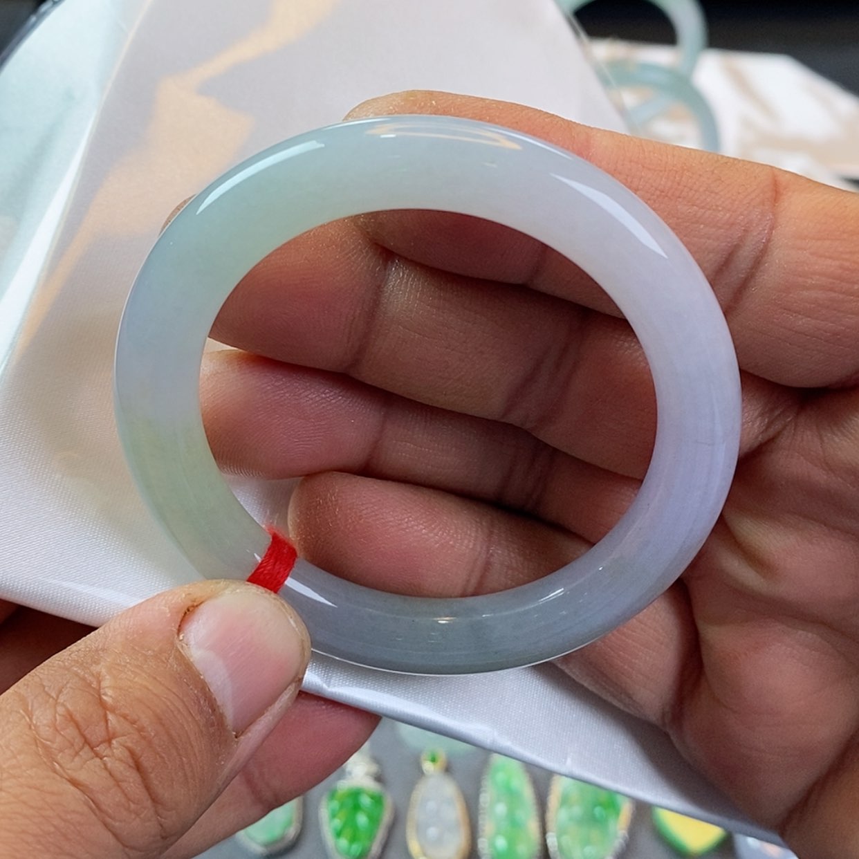 【闪购商品】未镶嵌手镯翡翠