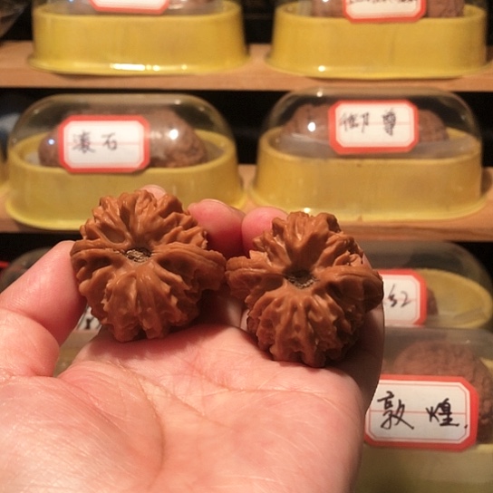 文玩核桃把件大龙