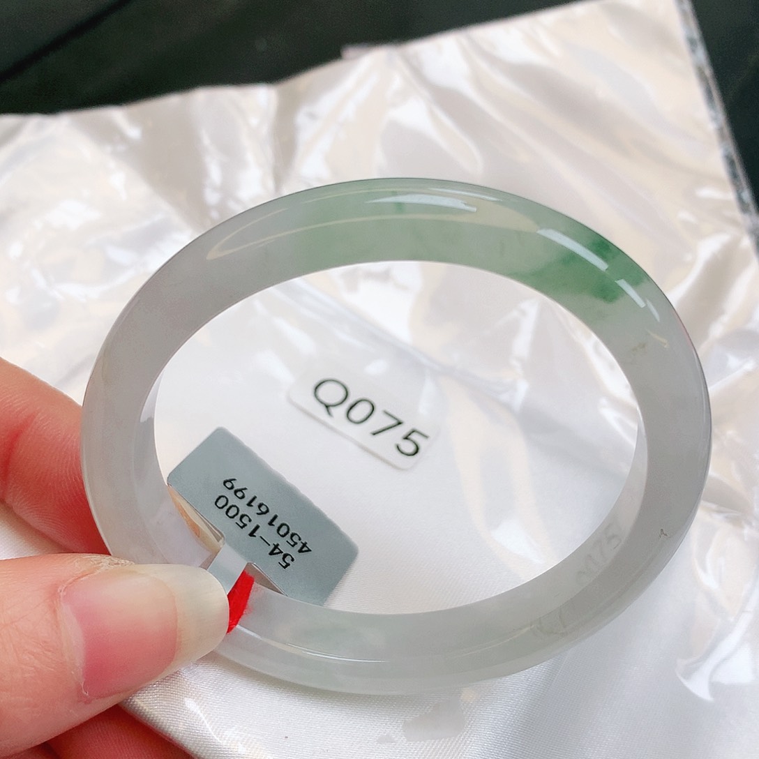 【闪购商品】翡翠手镯未镶嵌缅甸天然a货翡翠