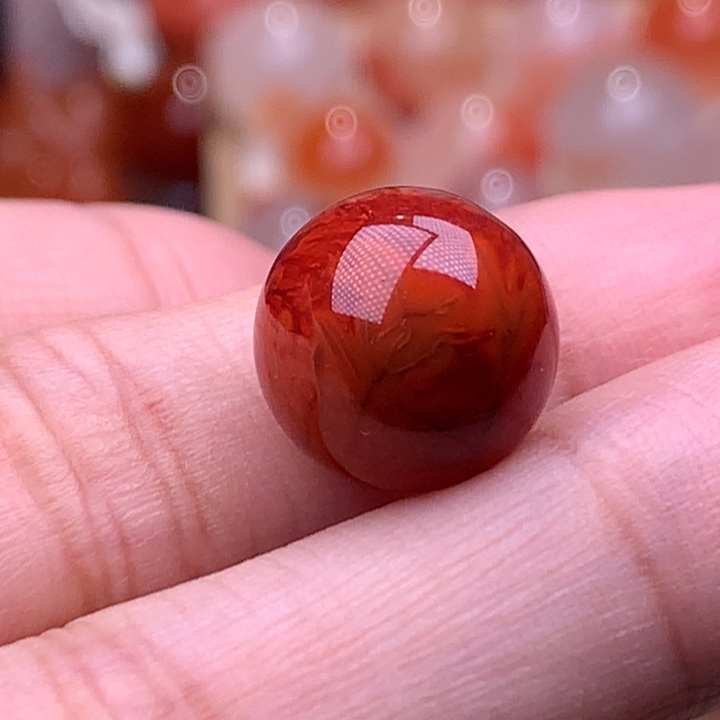 夏***~南红玛瑙未镶嵌珠宝半成品火焰单珠