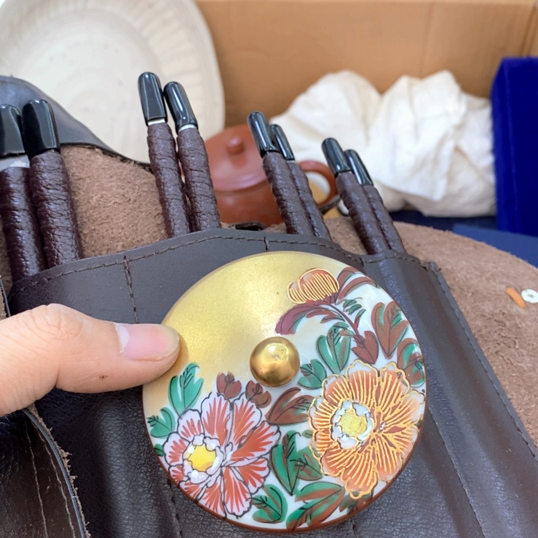 瓷片哈哈哈哈哈哈哈