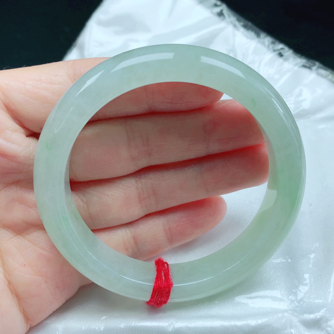 未镶嵌手镯翡翠55