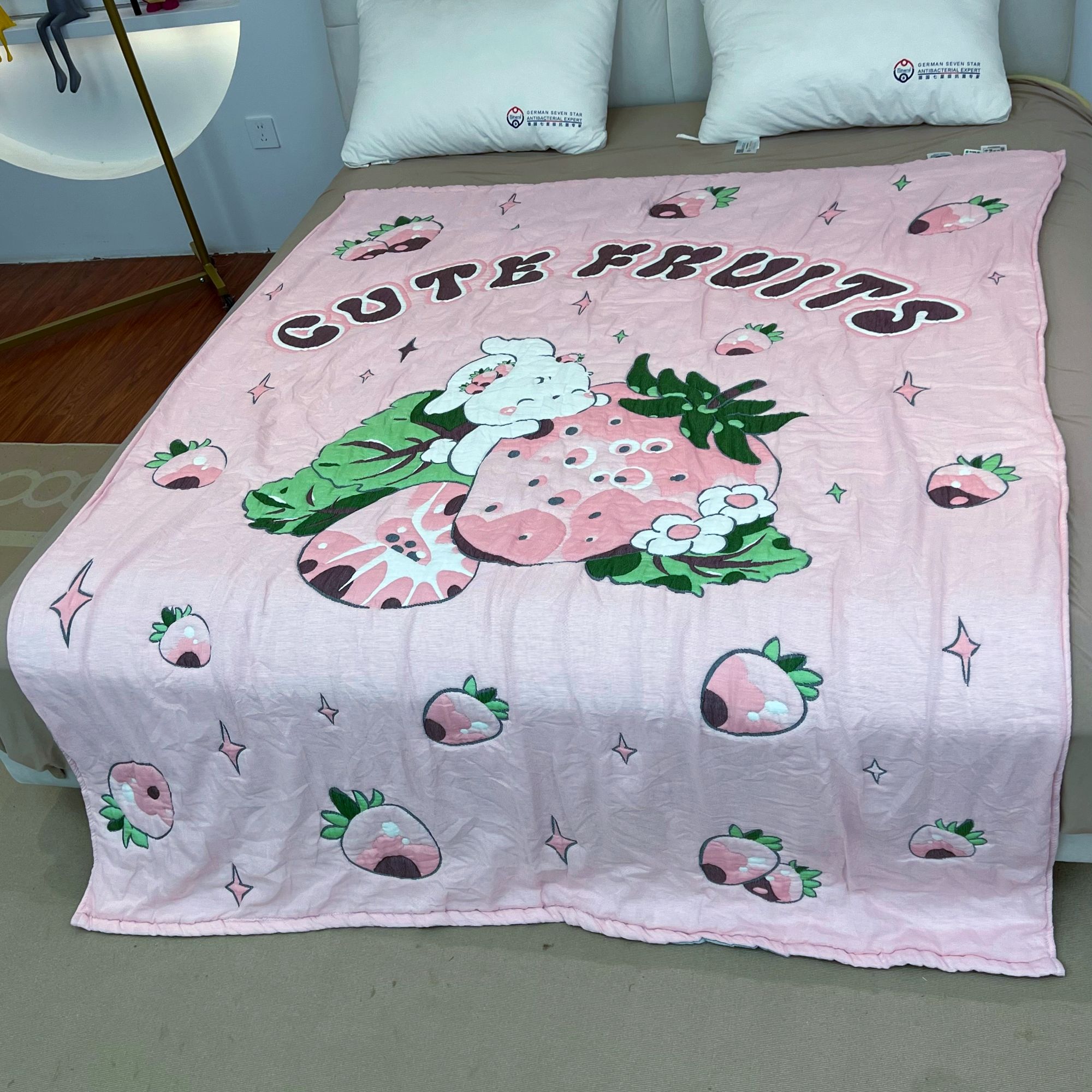 【可爱水果兔】150*200cm纯棉纱布可爱柔软单人泡芙被