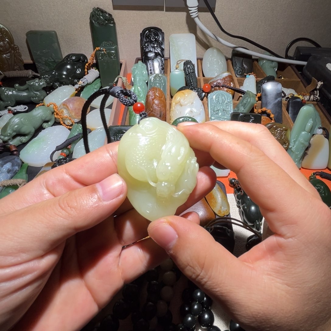 和田玉未镶嵌项链