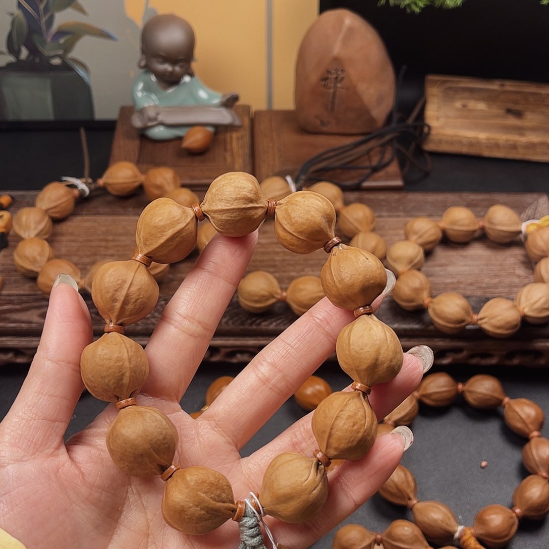 吊坠橄榄核尊**嘟梅林铁核21.23