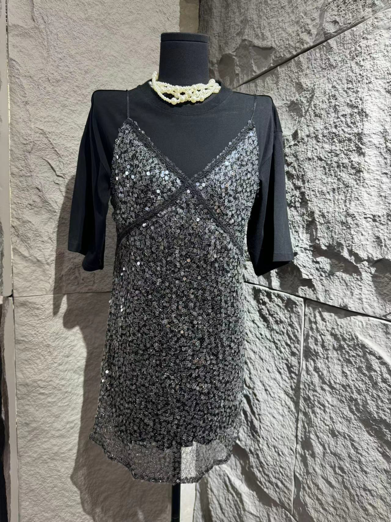 【妙龄女孩】轻奢减龄遮肉宽松休闲夏季连衣裙蕾丝黑色裙子