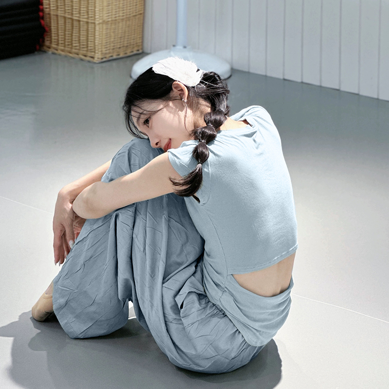 新款现代舞形体服民族舞蹈练功服女中国古典舞成人训练服显瘦上衣