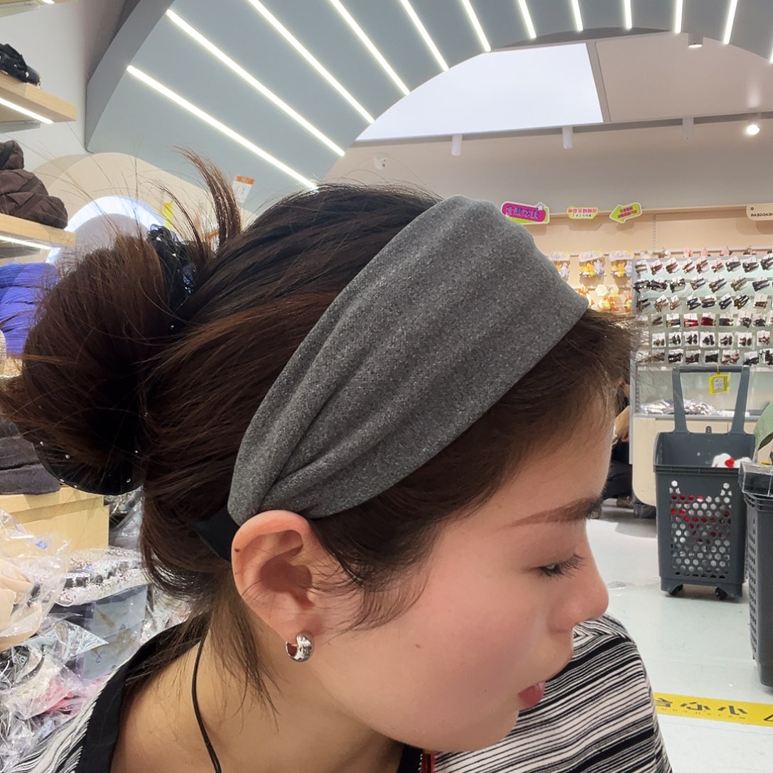 皮质非金属灰色16发箍