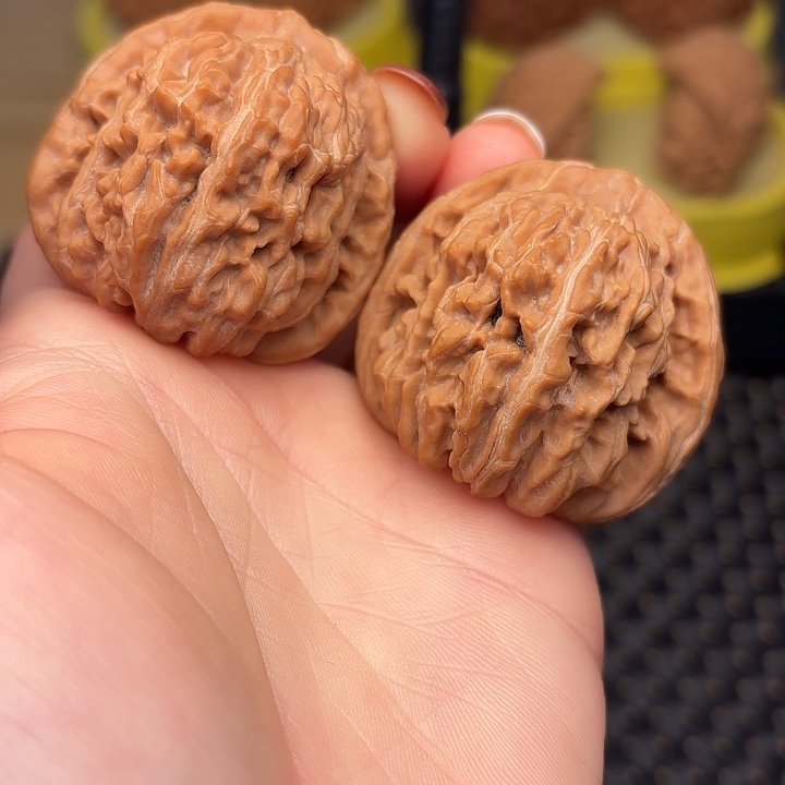 吊坠文玩核桃41红皮四座楼狮子头