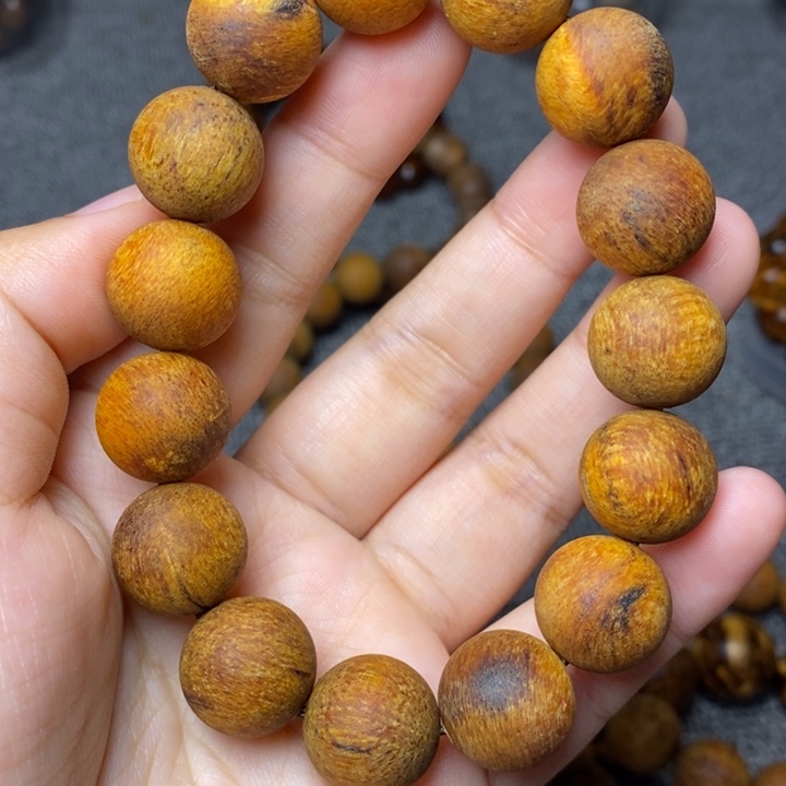 贡木手串印贡1.5圆珠