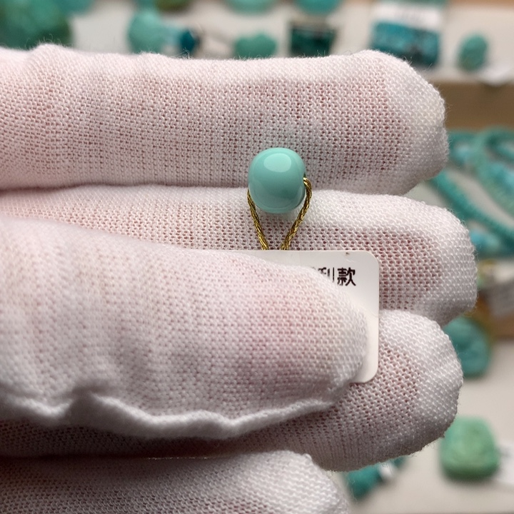 绿松石未镶嵌珠宝奇石高瓷蓝绿老型7.5*6.3mm