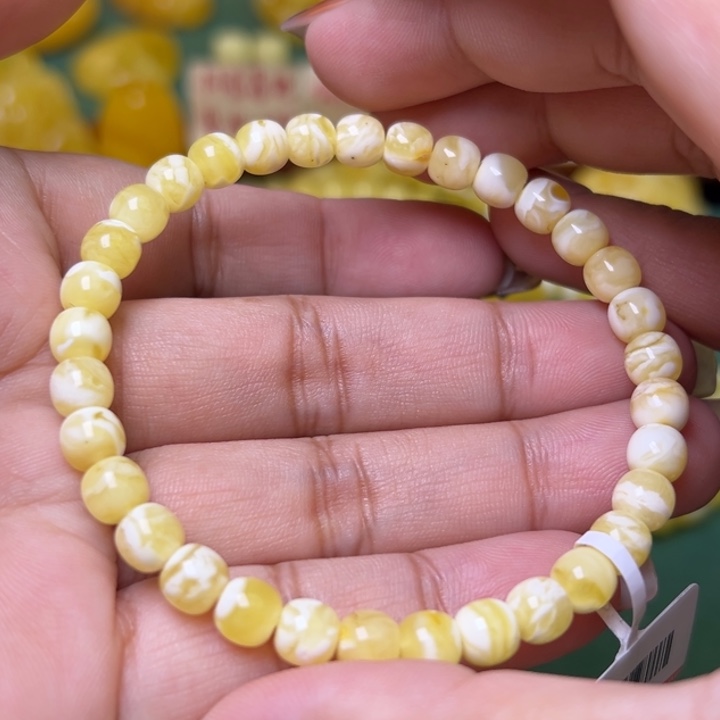 蜜蜡未镶嵌珠宝奇石