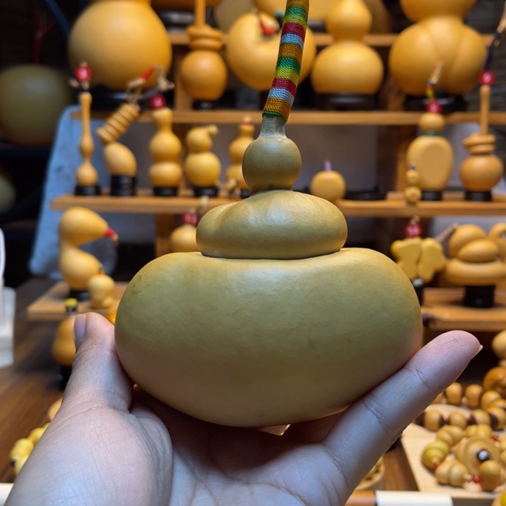 朱***扯天然葫芦自然生长