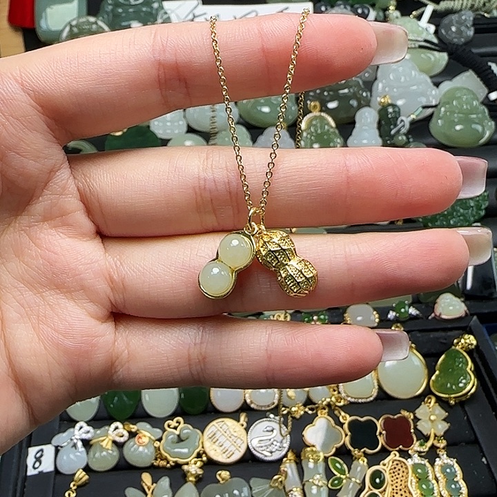 颈饰银S925镶嵌和田玉送链子送绳