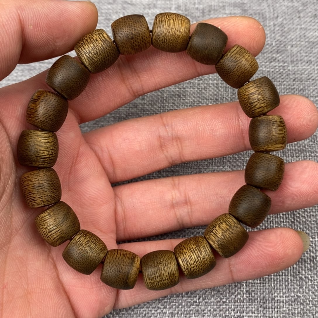 老***生手串沉香文莱沉香1.0直切桶珠