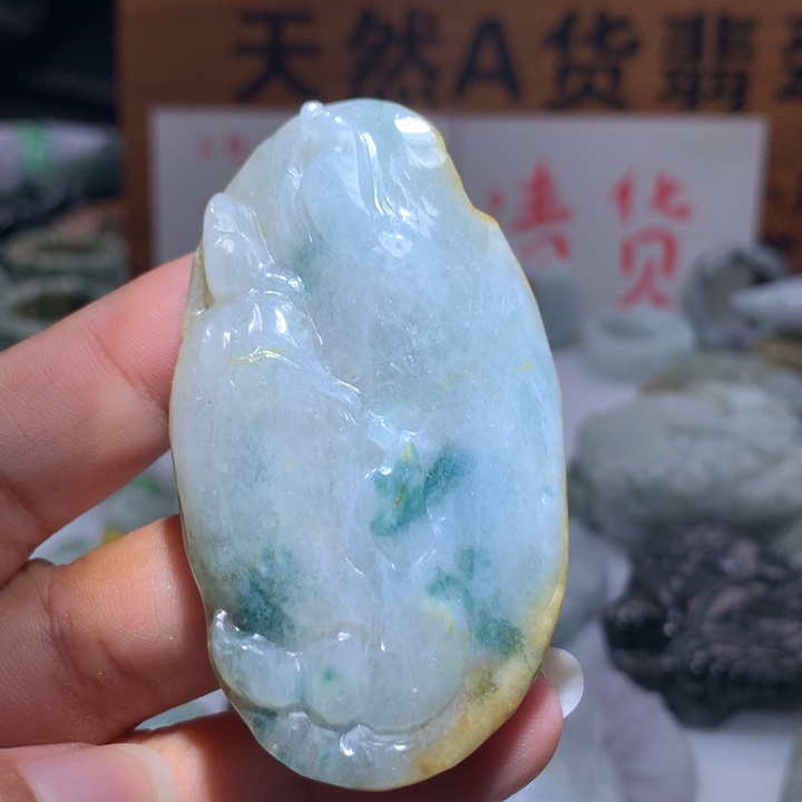 翡翠未镶嵌颈饰保真天然A货翡翠