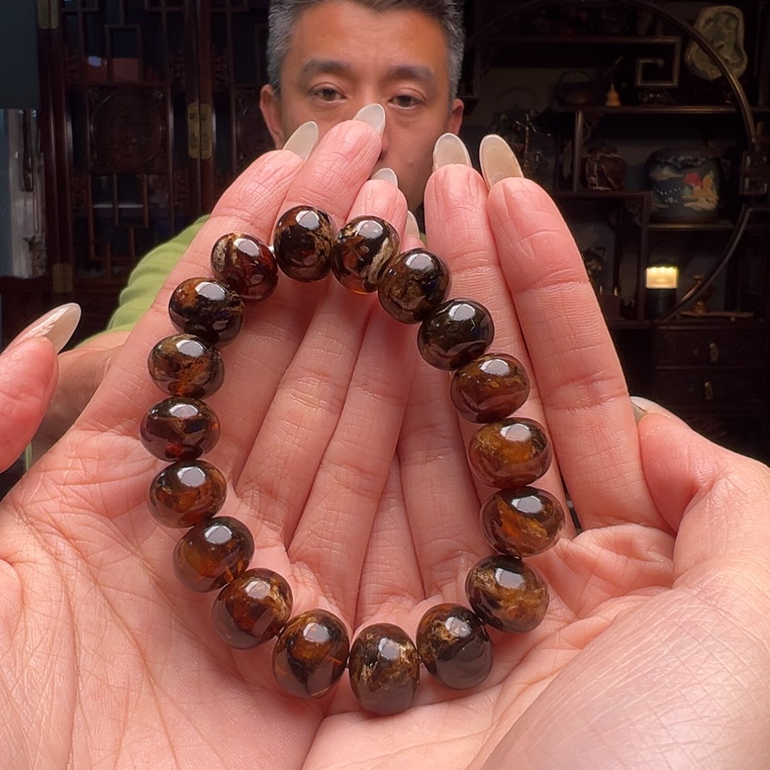 琥珀裸石未镶嵌7*7抚顺琥珀10282。14mm