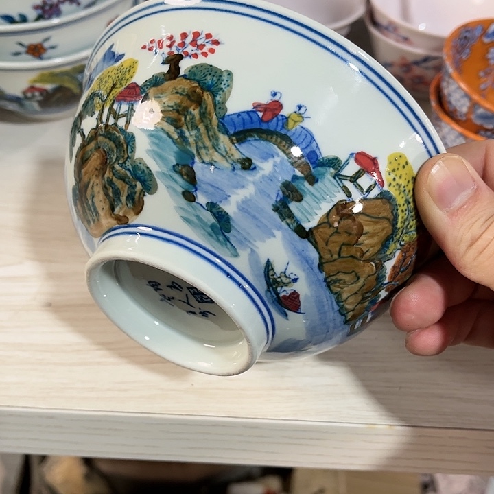 瓷片//////直径15厘米。绿。