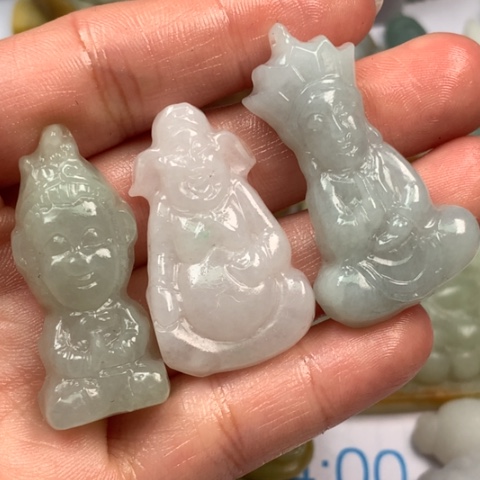 定制翡翠未镶嵌翡翠