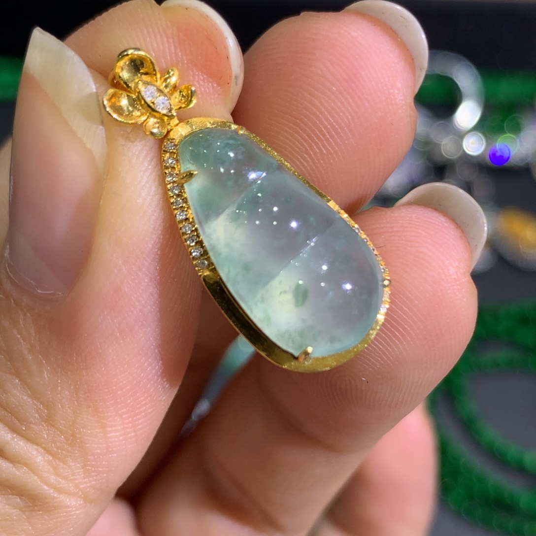 翡翠颈饰18K金镶嵌8、